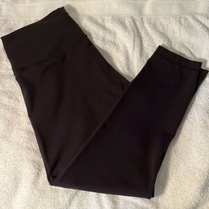 Lululemon black 23” wunder train